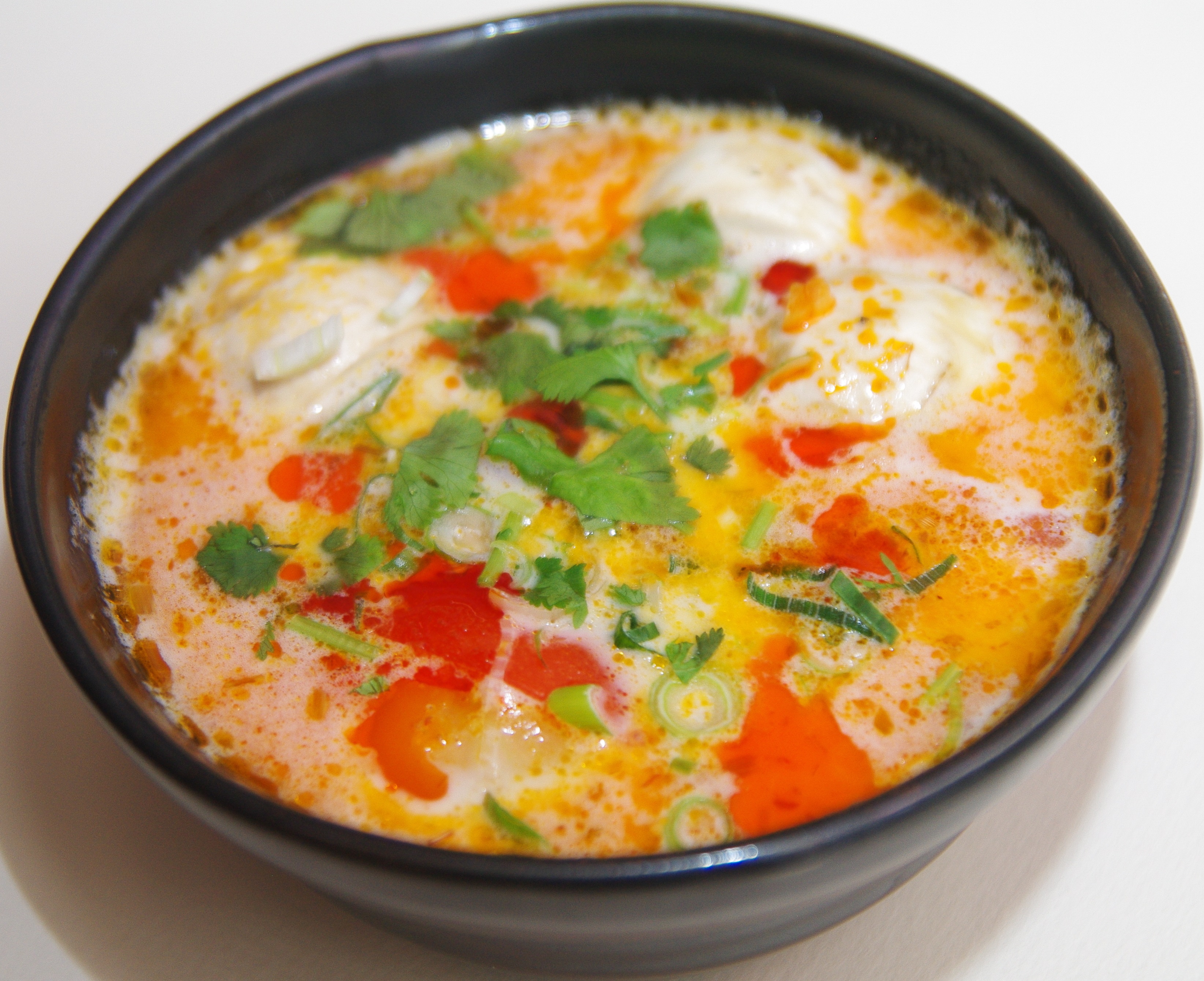 Tom Kha Gai (leicht scharf)